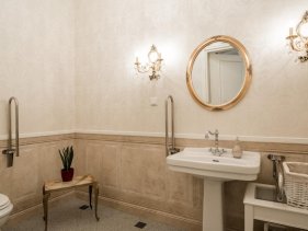 Prace wykończeniowe 128