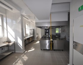 Prace wykończeniowe 77