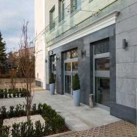 Budowa budynku biurowego